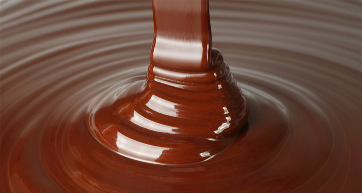 Chocolate Sauce - National chocolate eclair day