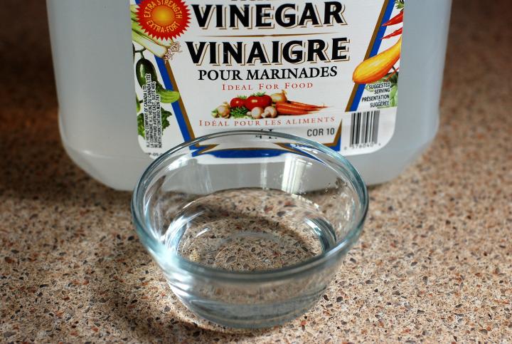 Awesome Vinegar Hacks - Vinegar Day
